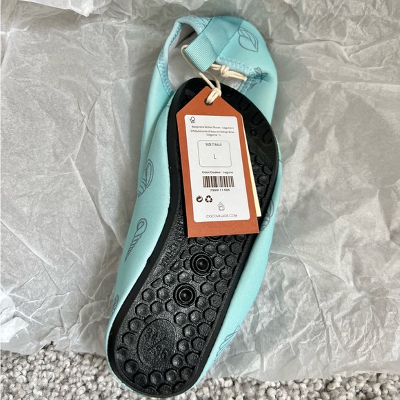 Coco Village Neoprene Kids Water Shoes - Laguna Pattern - Size 34/35, Unisex NWT - Picture 5 of 9